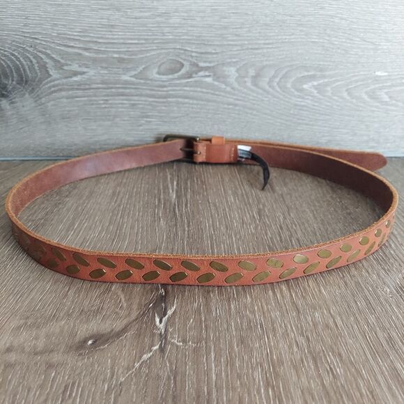 Levi's Brown Leather Studded Belt Sz 32 - Picture 3 of 8